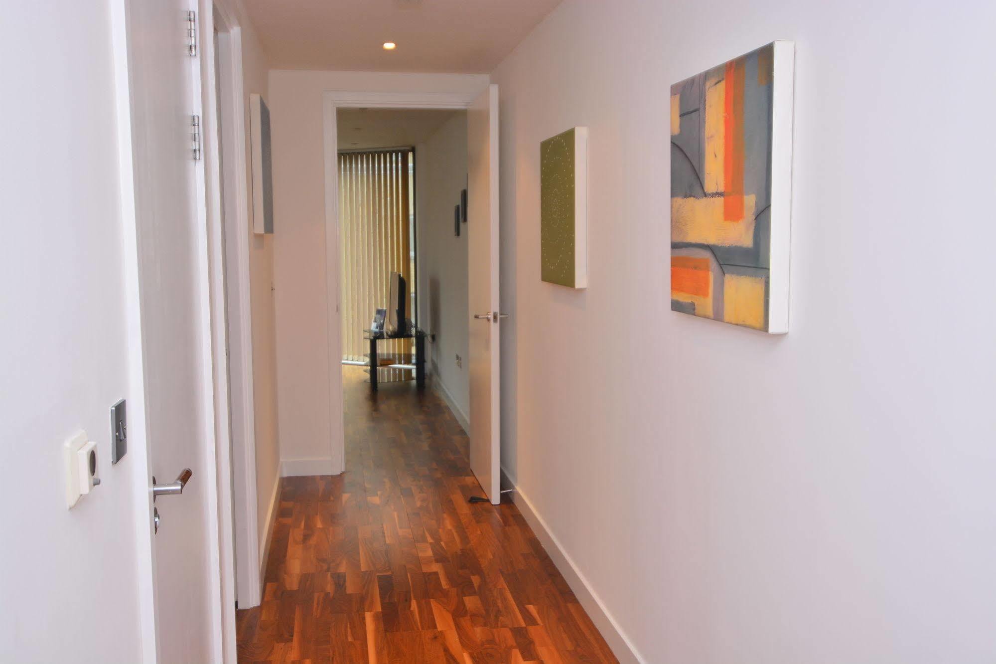 Apartment Wharf - Canary South London Luaran gambar